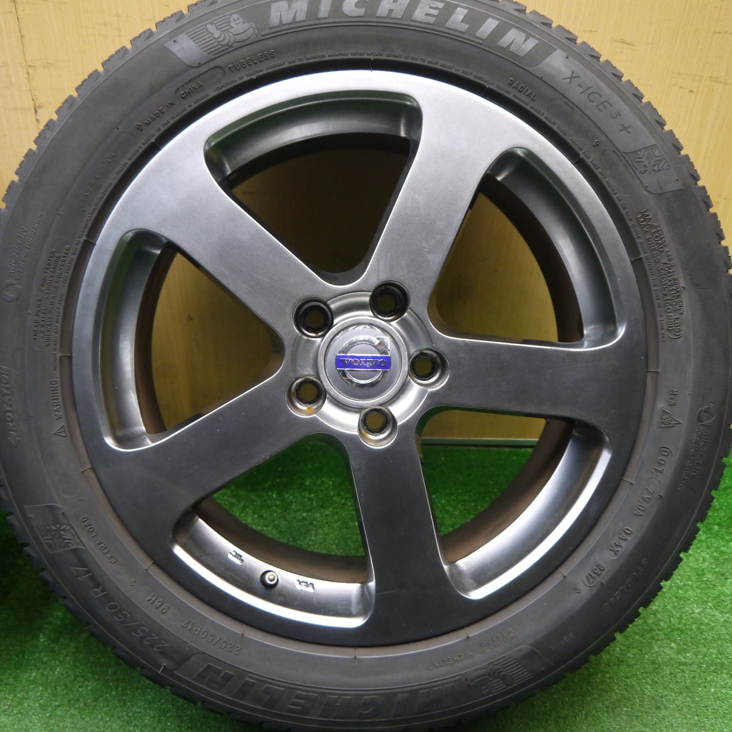 4本価格★ボルボ 等 VST Type RS 225/50R17 スタッドレス ミシュラン X-ICE3+ タイプ RS 17インチ PCD108/5H★5120302Hス