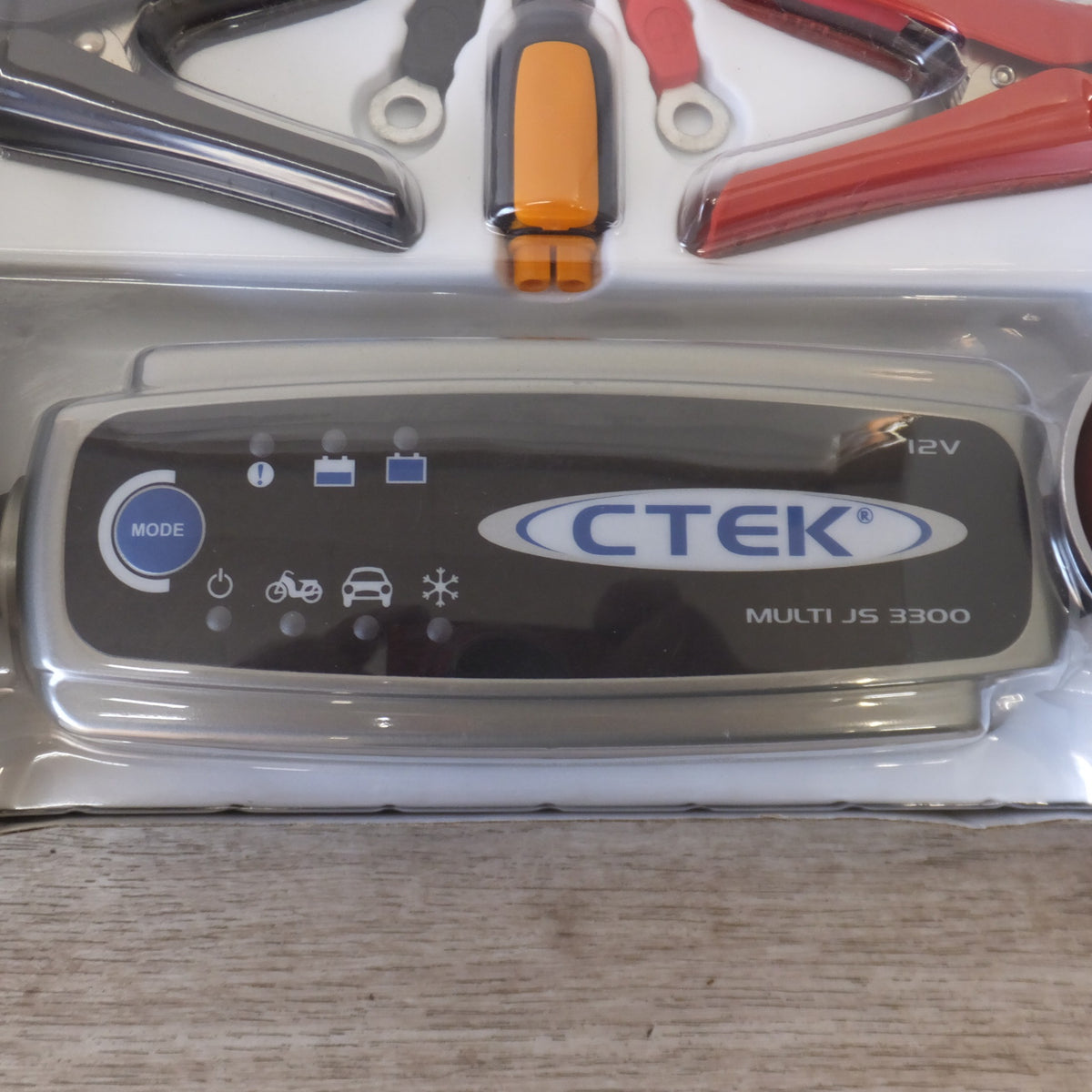 未使用★シーテック CTEK バッテリーチャージャー MULTI JS 3300 12V IP65★