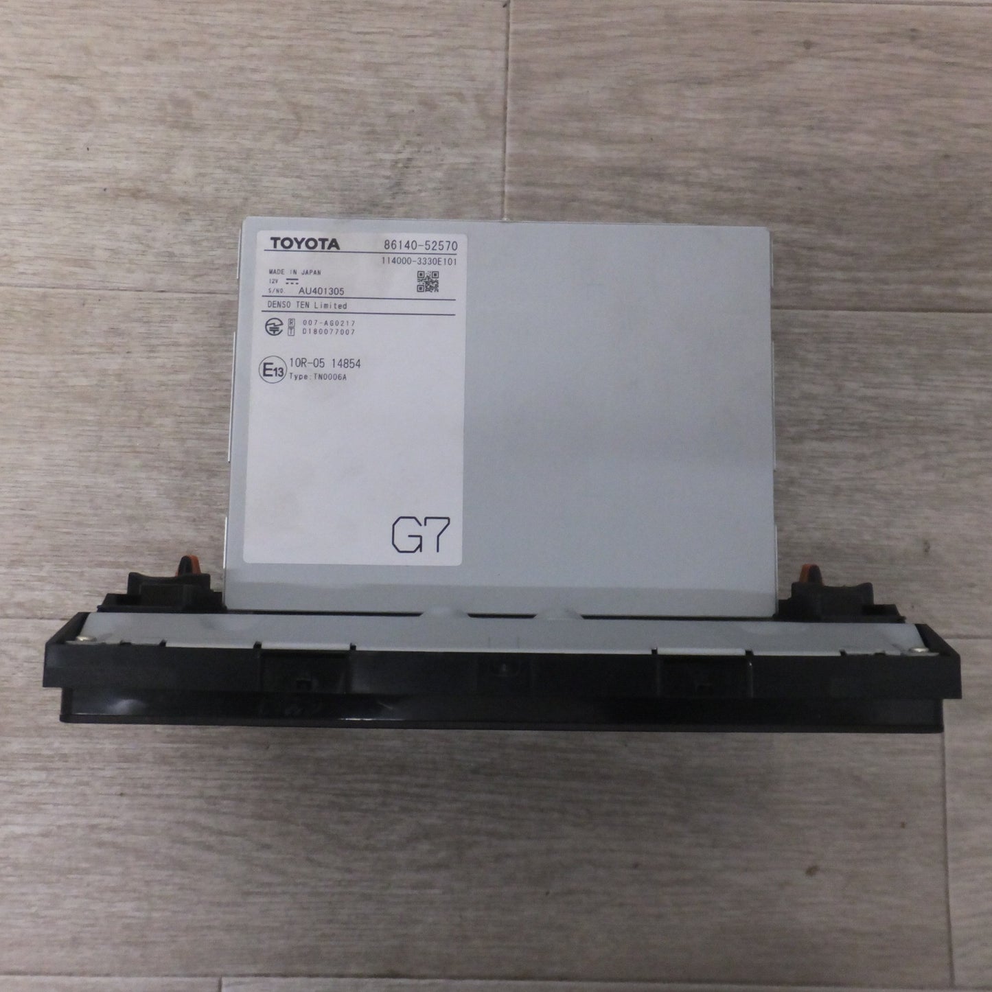 [送料無料] 現状品★デンソーテン製 トヨタ 純正 ディスプレイオーディオ 86140-52570　トヨタ アクア MXPK11(72)★