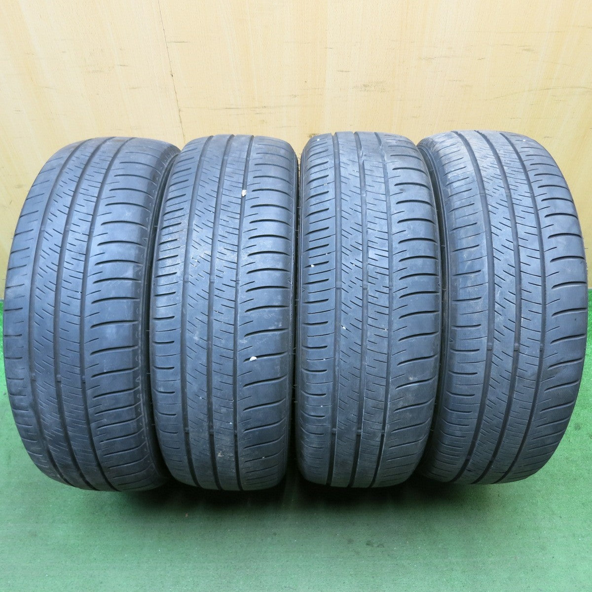 バリ溝！23年！9.5分★ジープ コンパス リミテッド 純正 215/55R18 ダンロップ エナセーブ RV505 18インチ PCD114.3/5H★5100508HAノ