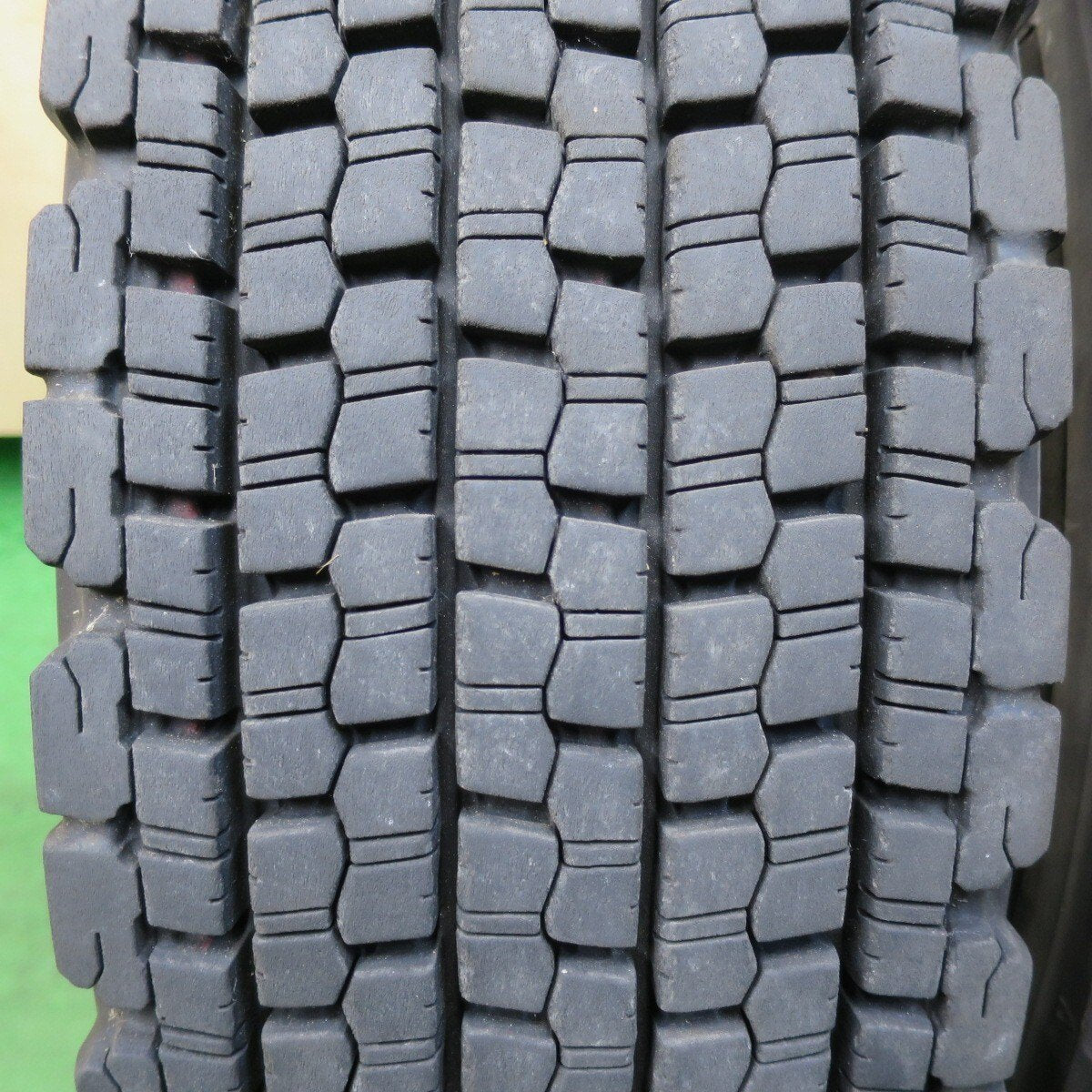 4本価格！22年★トラック タイヤ 225/80R17.5 123/122L スタッドレス ブリヂストン エコピア W901 Z 17.5インチ★5011509イスタ