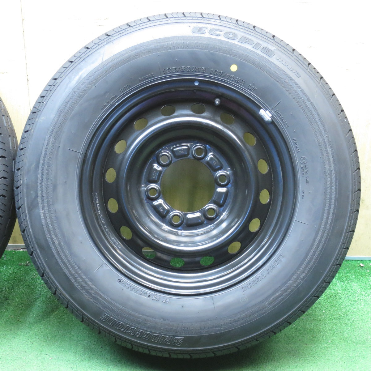 新車外し！26年◎トヨタ ハイエース 純正 スチール 195/80R15 107/105S ブリヂストン エコピア RD613 15インチ PCD139.7/6H◎6091910NJノ