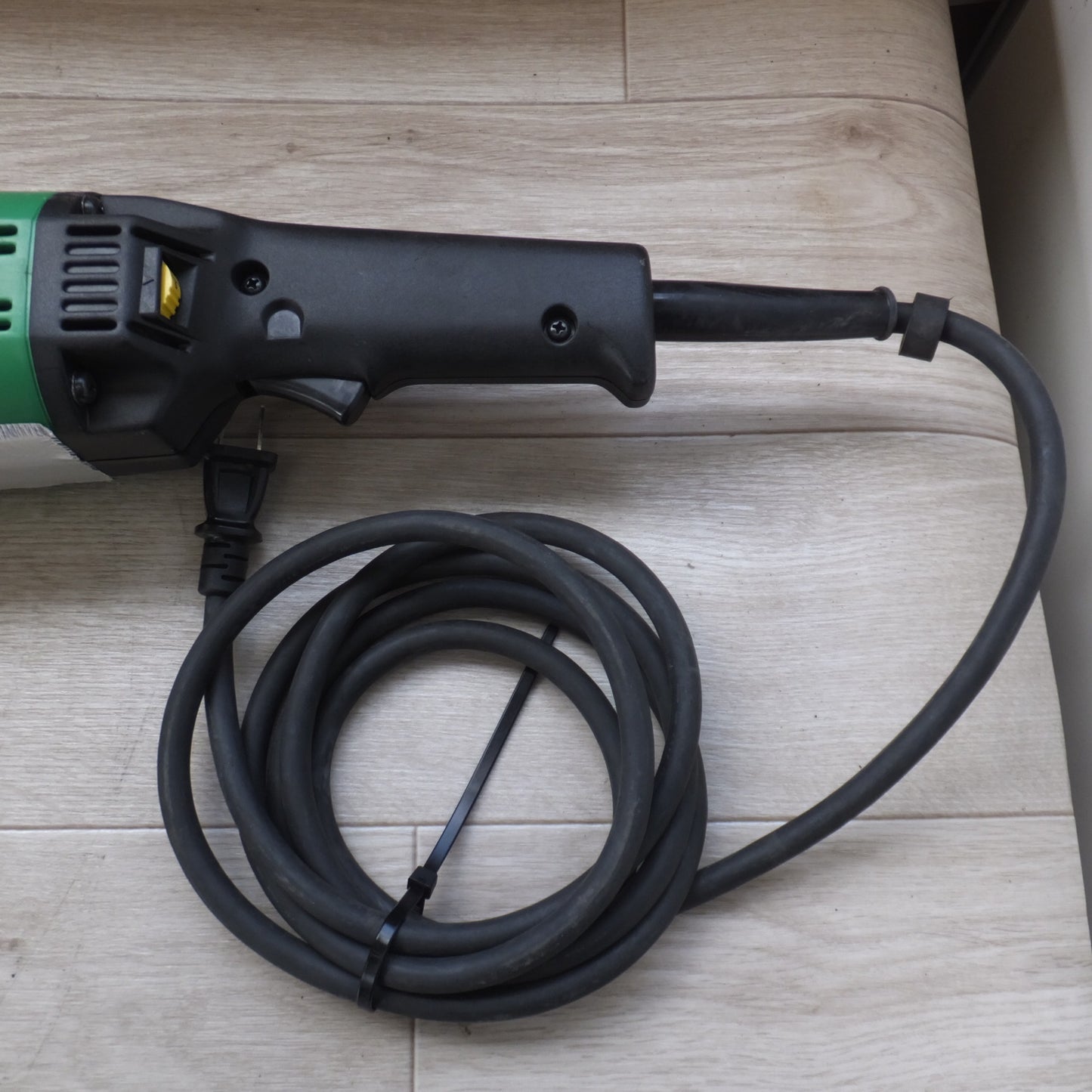 [送料無料] ★日立 HITACHI 165mm 電子セーバソー CR17Y　100V 50/60Hz 1150W 12A★
