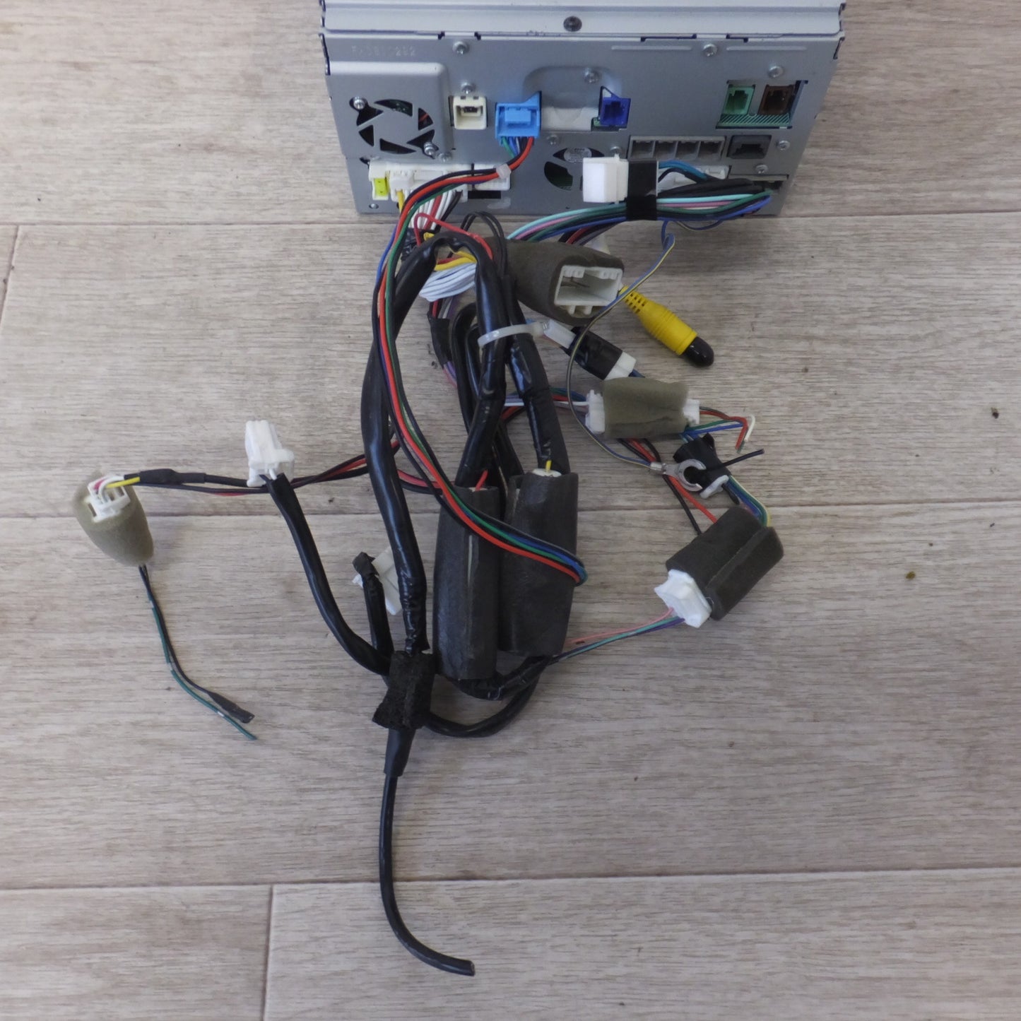 [送料無料] ★パナソニック製 日産 純正 オリジナルナビゲーション MM318D-W B8260-7992H-NP[16]★