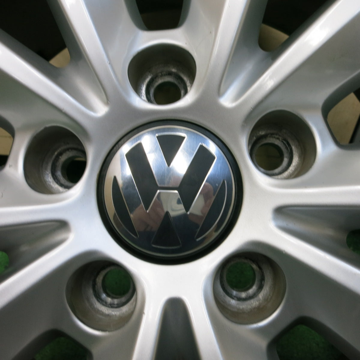 *送料無料* キレイ★VW ワーゲン ザ・ビートル 純正 ホイール 16インチ 16×6.5J PCD112/5H★4080701SYホ