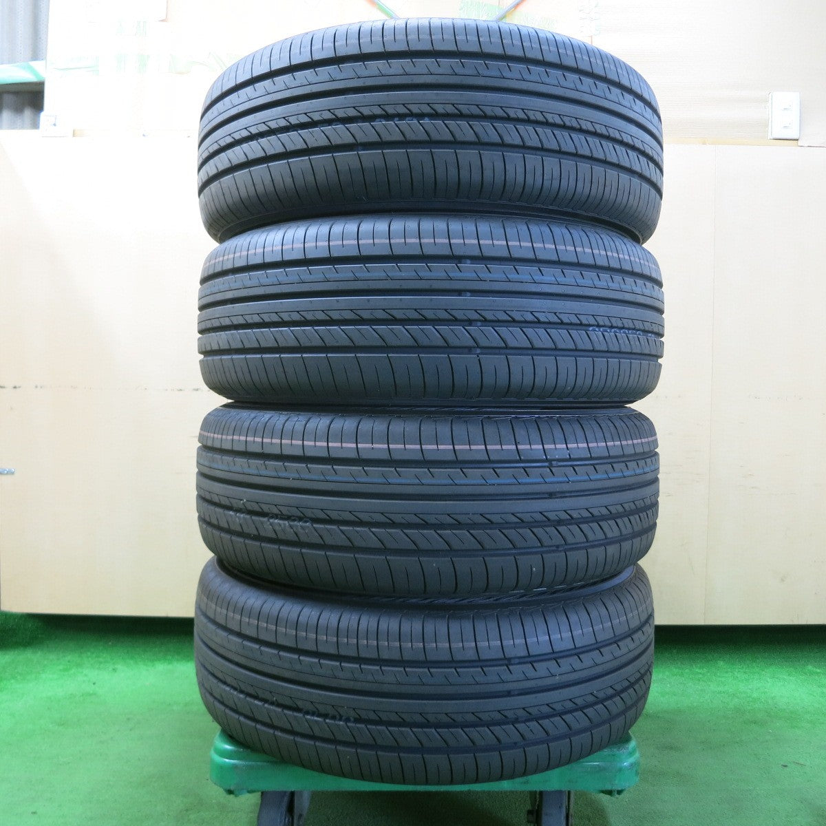 *送料無料* 新車外し！24年★ホンダ ZR-V 純正 225/55R18 ヨコハマ アドバン dB V552 18インチ PCD114.3/5H ZRV★4042905イノ
