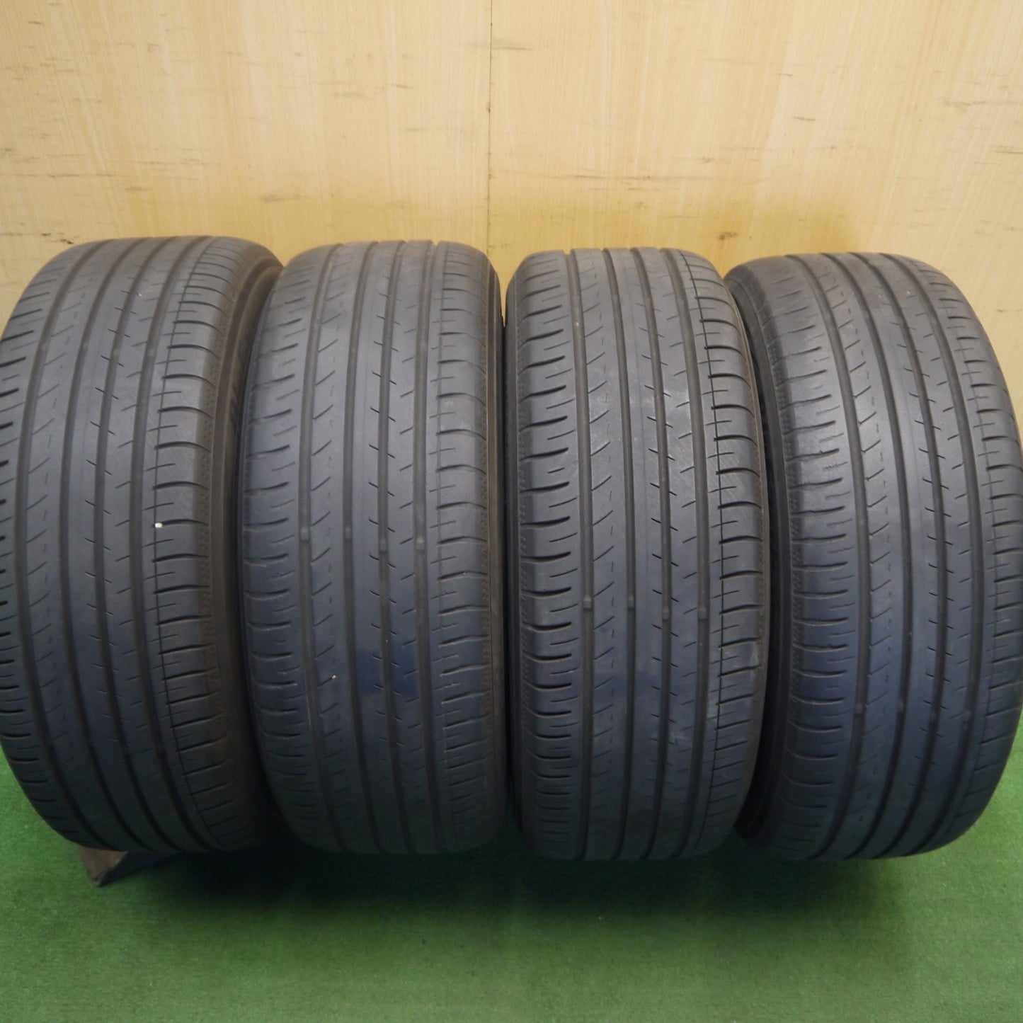 キレイ★トヨタ 210系 クラウン アスリート 純正 225/45R18 ヨコハマ BluEarth-GT AE51 ブルーアース 18インチ PCD114.3/5H★6041501Hノ