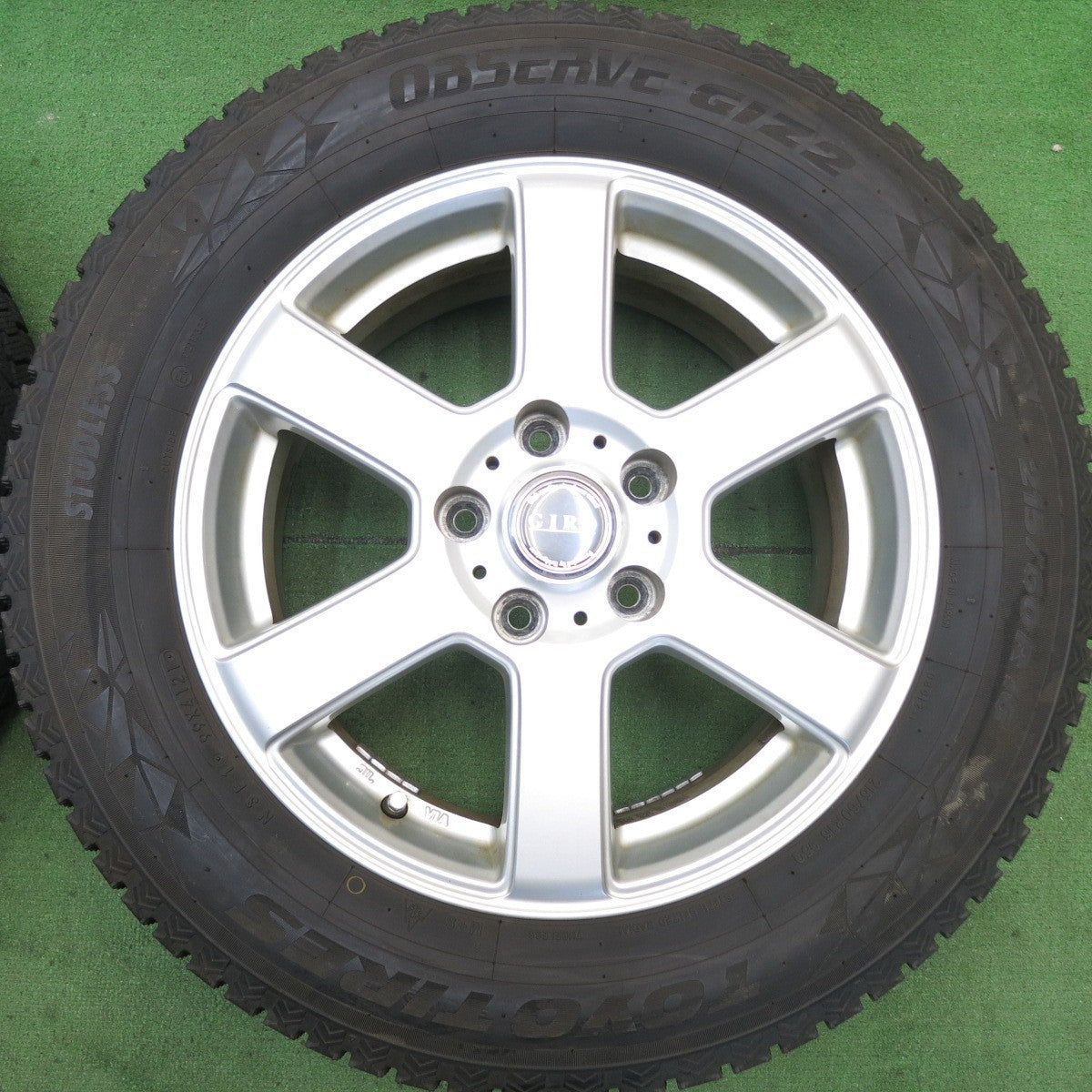 超バリ溝！9.5分以上◎スタッドレス 215/60R16 トーヨー オブザーブ GIZ2 GIRO 社外 アルミ 16インチ PCD114.3/5H◎6070511HAス