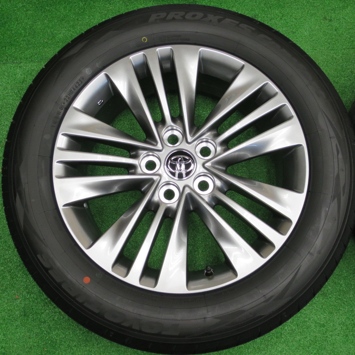 新車外し！25年★トヨタ 40系 アルファード ヴェルファイア 純正 225/60R18 トーヨー プロクセス Comfort 18インチ PCD120/5H★5122106NKノ