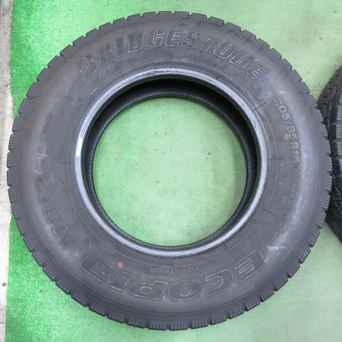 バリ溝！25年！8.5分！6本★トラック タイヤ 205/85R16 117/115N ブリヂストン エコピア M812 ミックス オールシーズン 16インチ★5102311イスタ