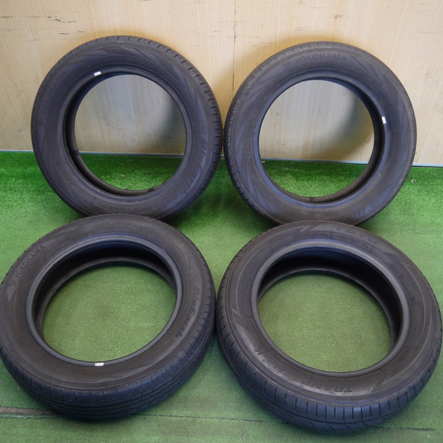 バリ溝！9分★155/65R14 ヨコハマ ブルーアース RV-02 CK トーヨー トランパス LuK 14インチ タイヤ スペーシア ラパン N-BOX デイズ ルークス 等★6042806Hノタ