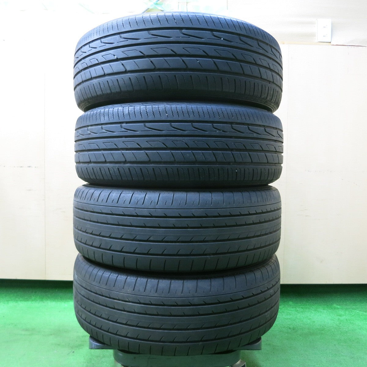 *送料無料* 4本価格！20年★トヨタ 70系 ヴォクシー ノア 純正 205/60R16 トーヨー トランパス MPF ヨコハマ ブルーアース RV-02 PCD114.3/5H★4042412イノ