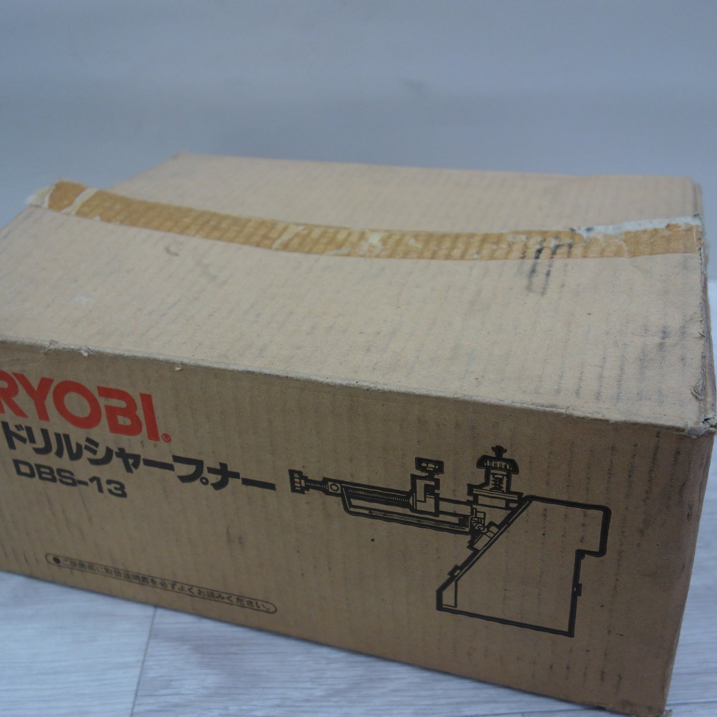 [送料無料] 付属品付き☆RYOBI リョービ ドリルシャープナー DBS-13 電動 工具 ドリル 研磨 機☆