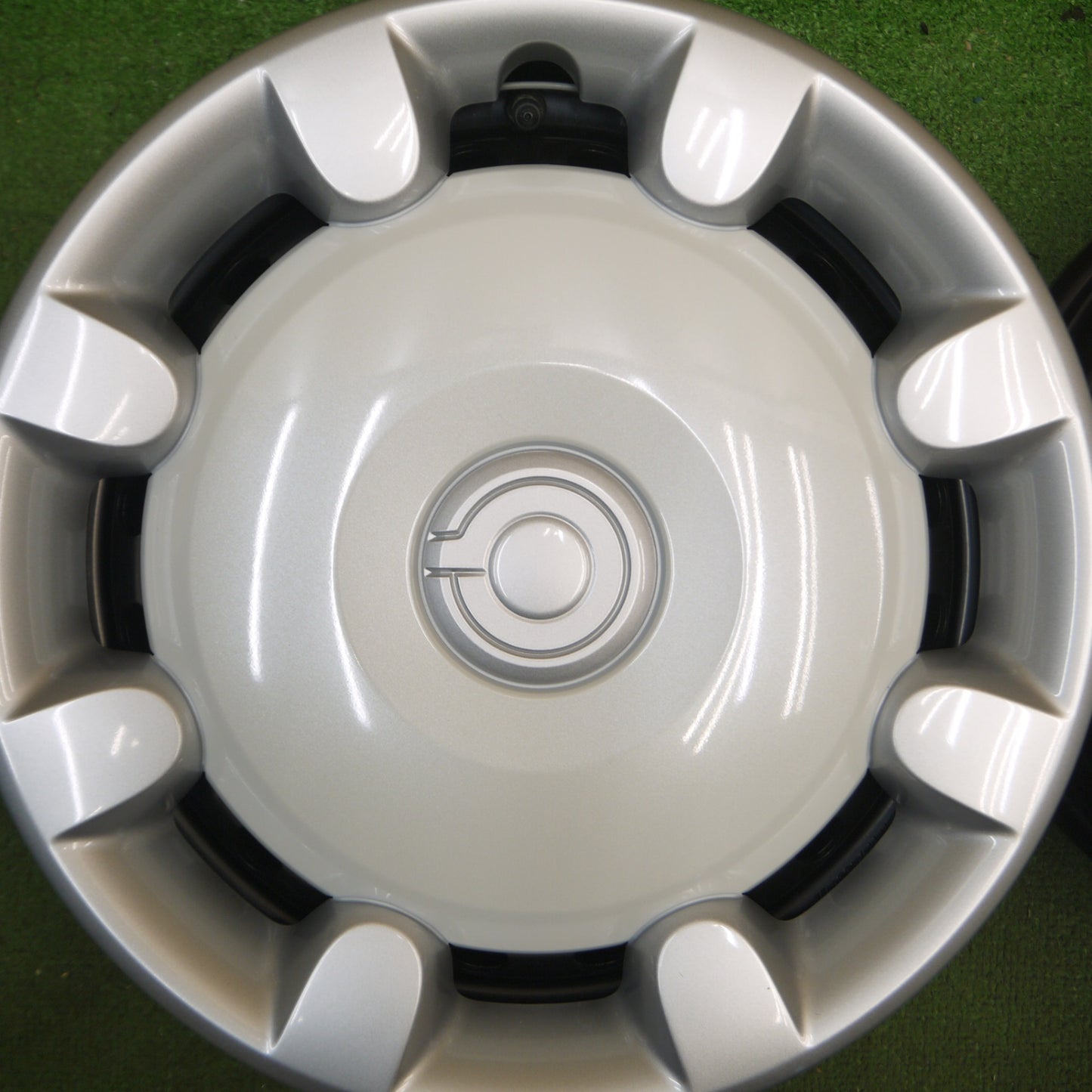 *送料無料* ホイールキャップ未使用！新車外し★ダイハツ LA800S ムーヴ キャンバス 純正 スチール ホイール 14インチ 14×4.5J PCD100/4H カバー★4061208Hホ