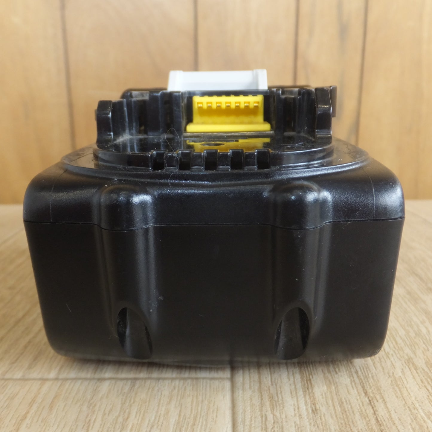 [送料無料] ★マキタ makita Li-ion バッテリ BL1430　DC14.4V 3.0Ah 44Wh★