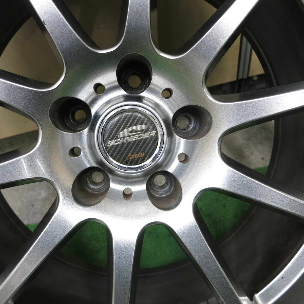 バリ溝！21年！9.5分！2本★スタッドレス 245/40R18 ダヴァンティ WINTOURA+ SCHNEIDER ATECH シュナイダー 18インチ PCD114.3/5H★5090801ナス