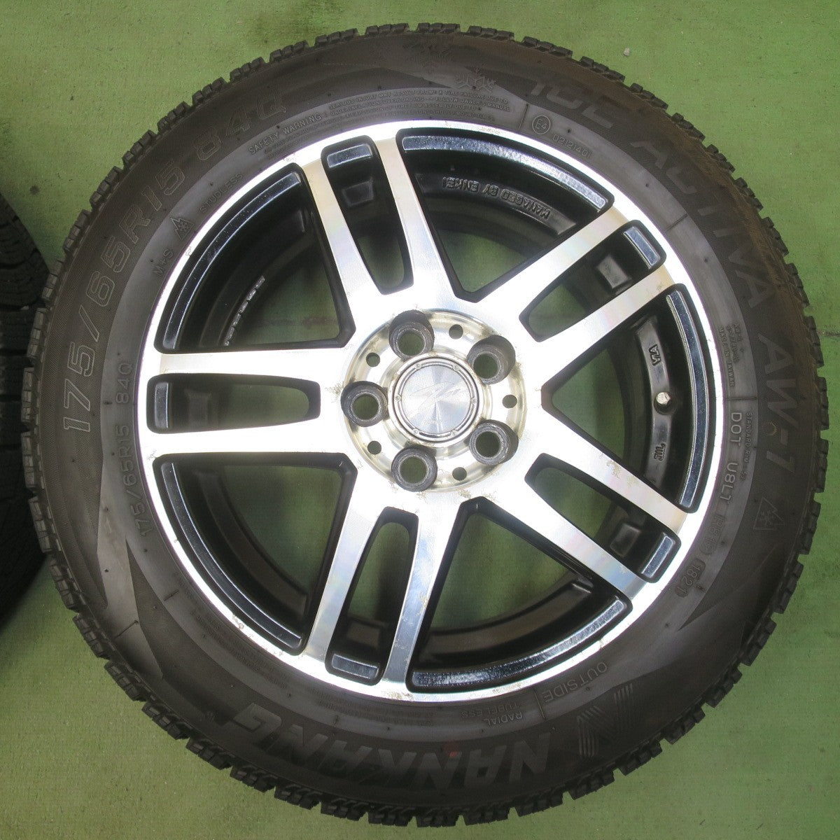 バリ溝！9分◎シエンタ 等 175/65R15 スタッドレス ナンカン アイスアクティバ AW-1 ZOLF ゾルフ 15インチ PCD100/5H◎6072007イス