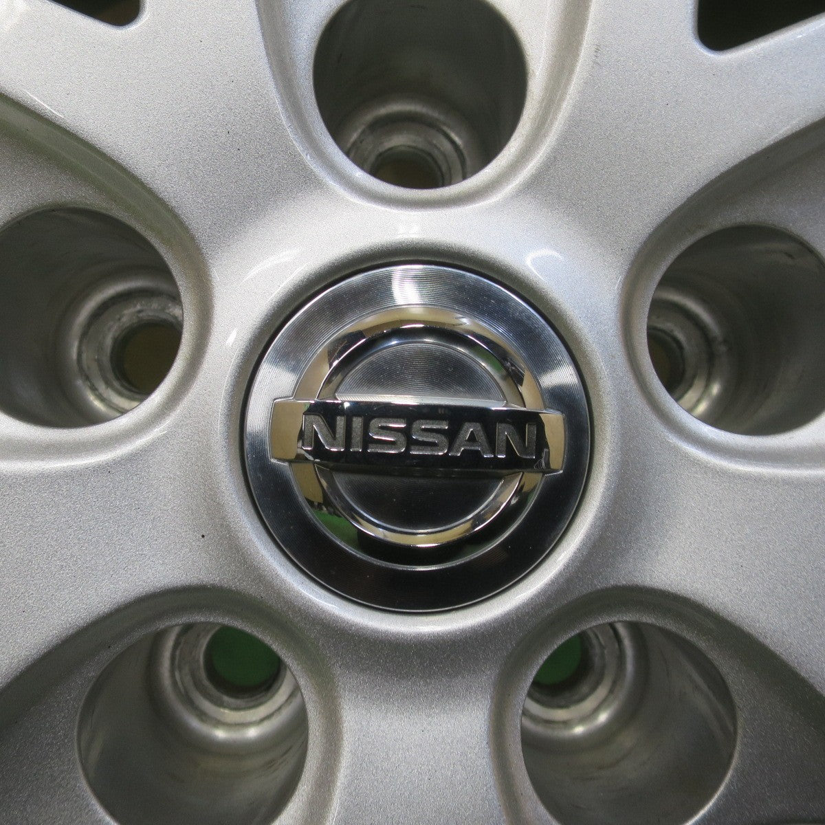 キレイ★日産 リーフ 等 純正 エスティーロ 215/50R17 スタッドレス ミシュラン X-ICE3+ 17インチ PCD114.3/5H★6041701イス
