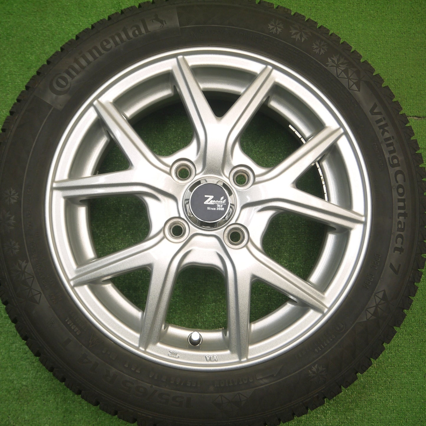 [送料無料] バリ溝！キレイ！9.5分以上★スタッドレス 155/65R14 コンチネンタル バイキングコンタクト7 Zmeist M5 14インチ PCD100/4H★4110501Hス