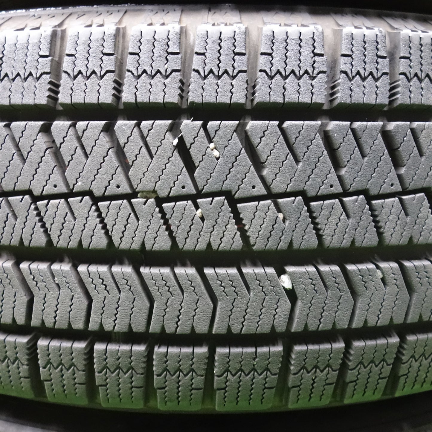 バリ溝！23年！9.5分★スタッドレス 195/65R15 ブリヂストン ブリザック VRX2 BALMINUM BR10 バルミナ 15インチ PCD114.3/5H★5121502KTス