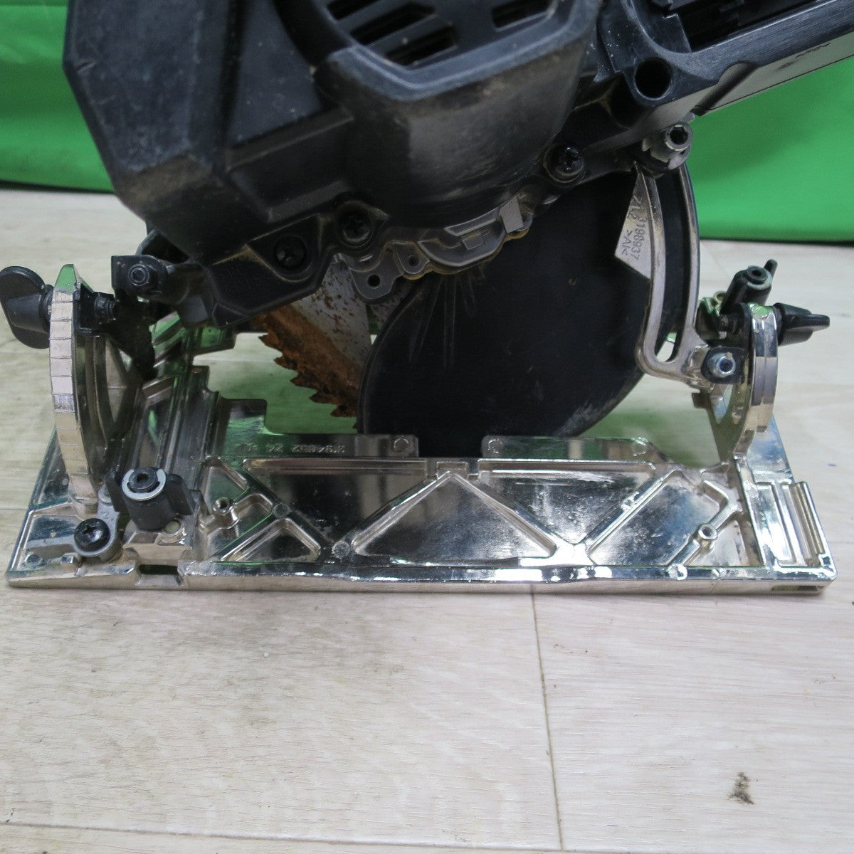 [送料無料] ☆マキタ 充電式 マルノコ 165mm 40V HS001GRDX ケース 充電器 バッテリー 1個 付き 丸のこ 丸ノコ 丸鋸 電動 工具☆
