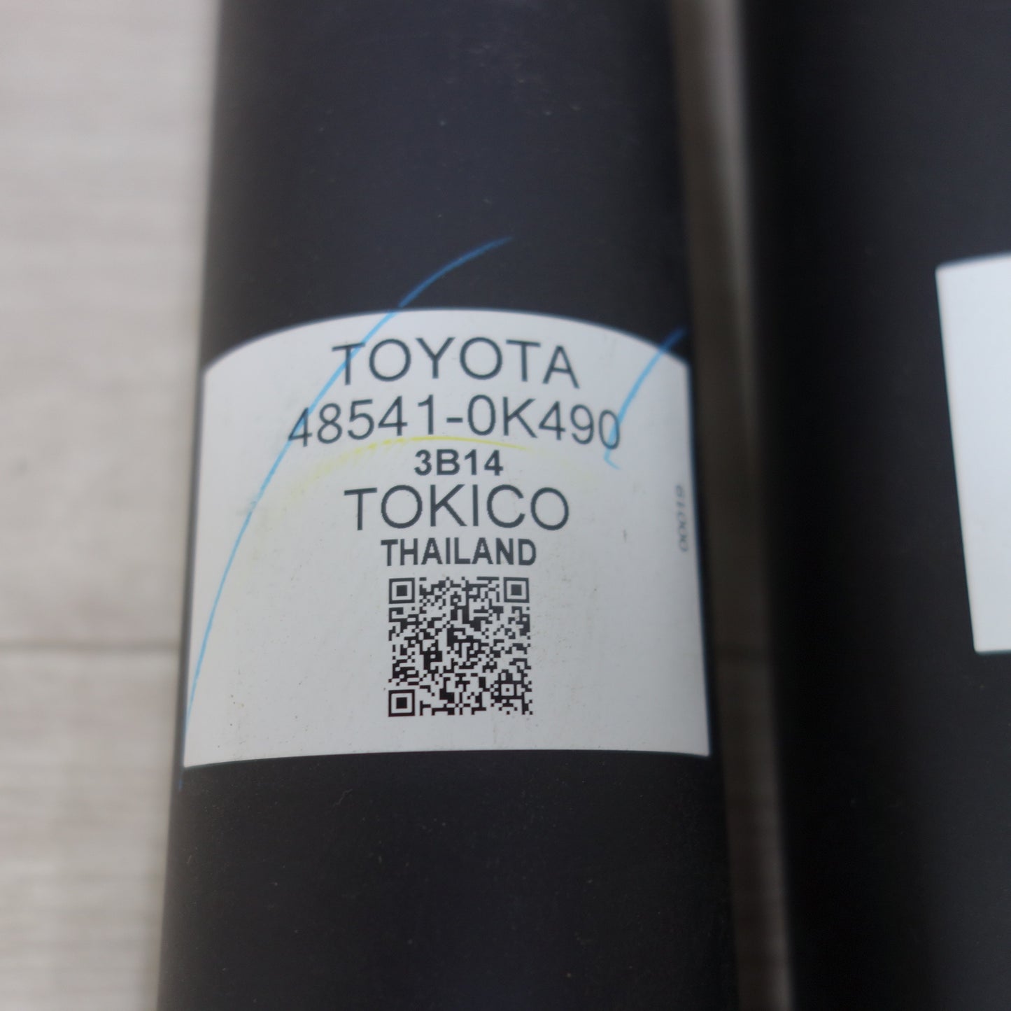 [送料無料] ◆トヨタ ハイラックス GUN125 純正 サスペンション 1台分 48541-0K490 48531-0KC30 48510-0KC50◆