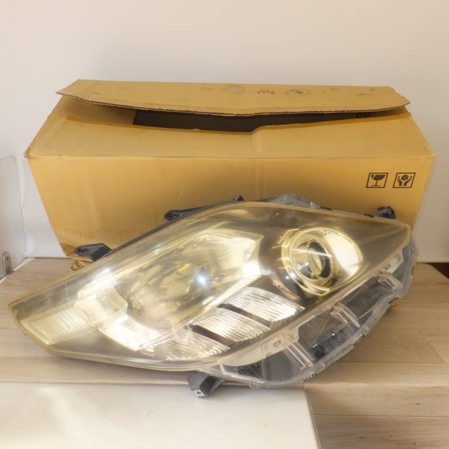 [送料無料] 岐阜発 現状品★トヨタ TOYOTA 純正 アルファード ANH20W ヘッドライト ICHIKOH 58-21 HCHR-691 右(24)★