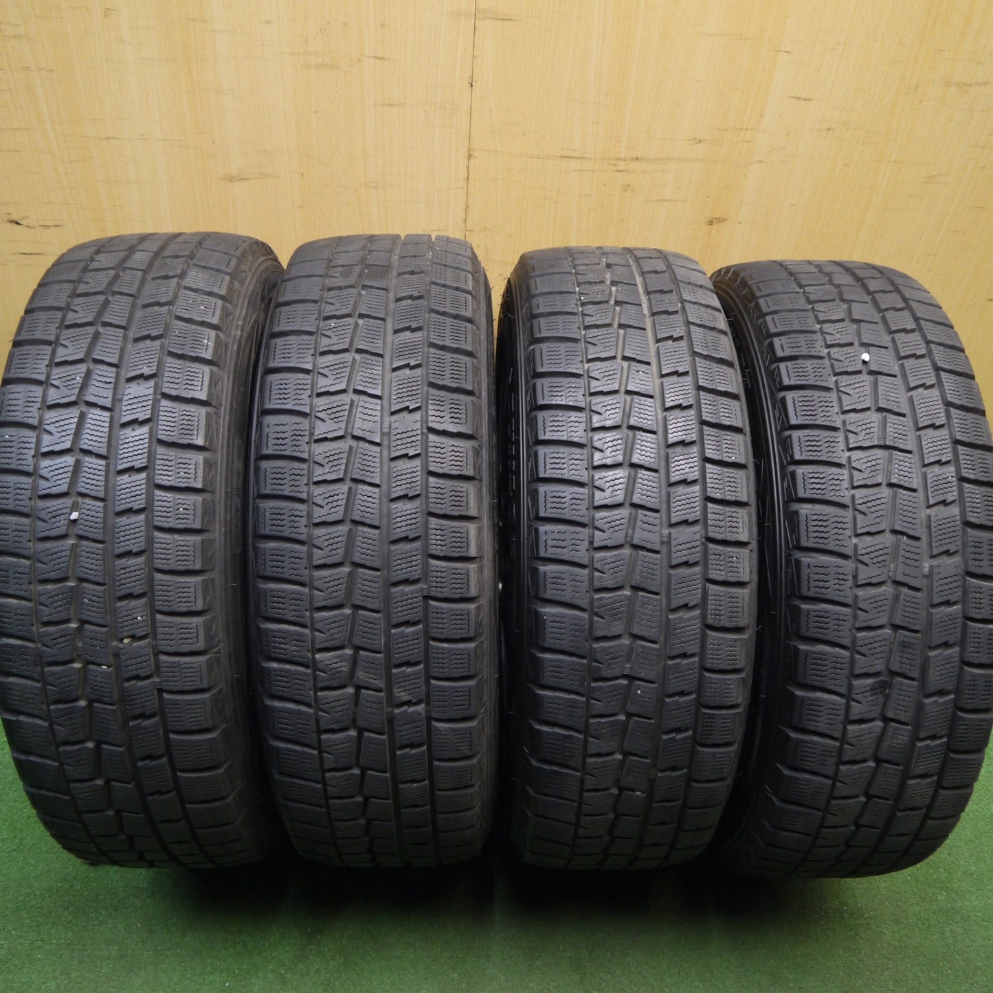 バリ溝！キレイ！8.5分★スタッドレス 195/60R16 ダンロップ ウインターマックス WM01 B-win 社外 アルミ 16インチ PCD114.3/5H★6012602Hス