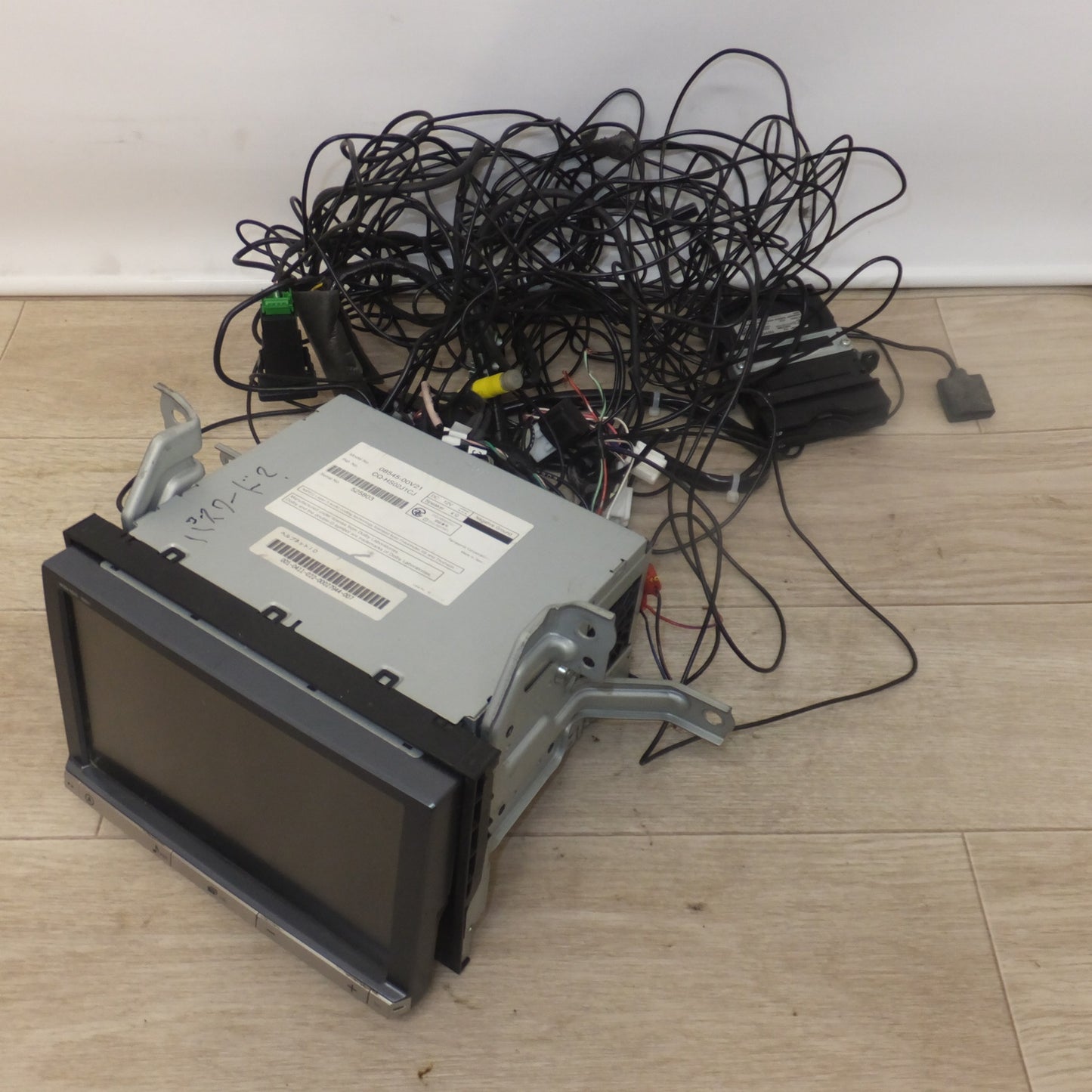 [送料無料] 現状品★パナソニック製 トヨタ 純正 HDDナビゲーション NHZN-X62G 08545-00V21　セキュリティロック品(83★