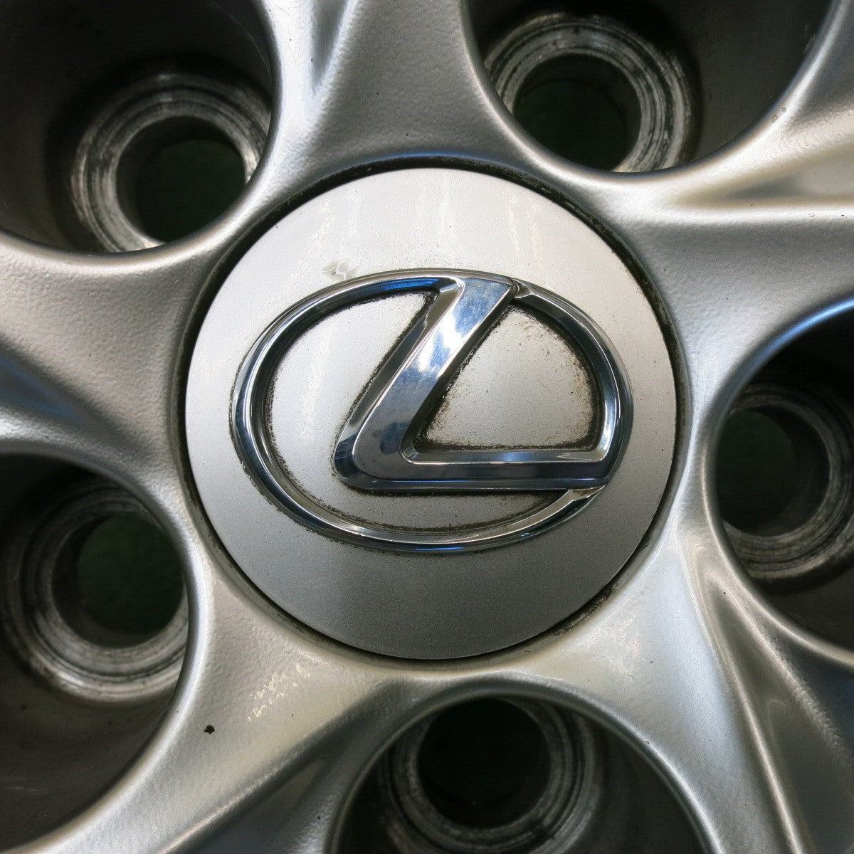 4本価格★レクサス LS 460 バージョンS 純正 ホイール 19インチ 19×8J PCD120/5H★6070902HAホ