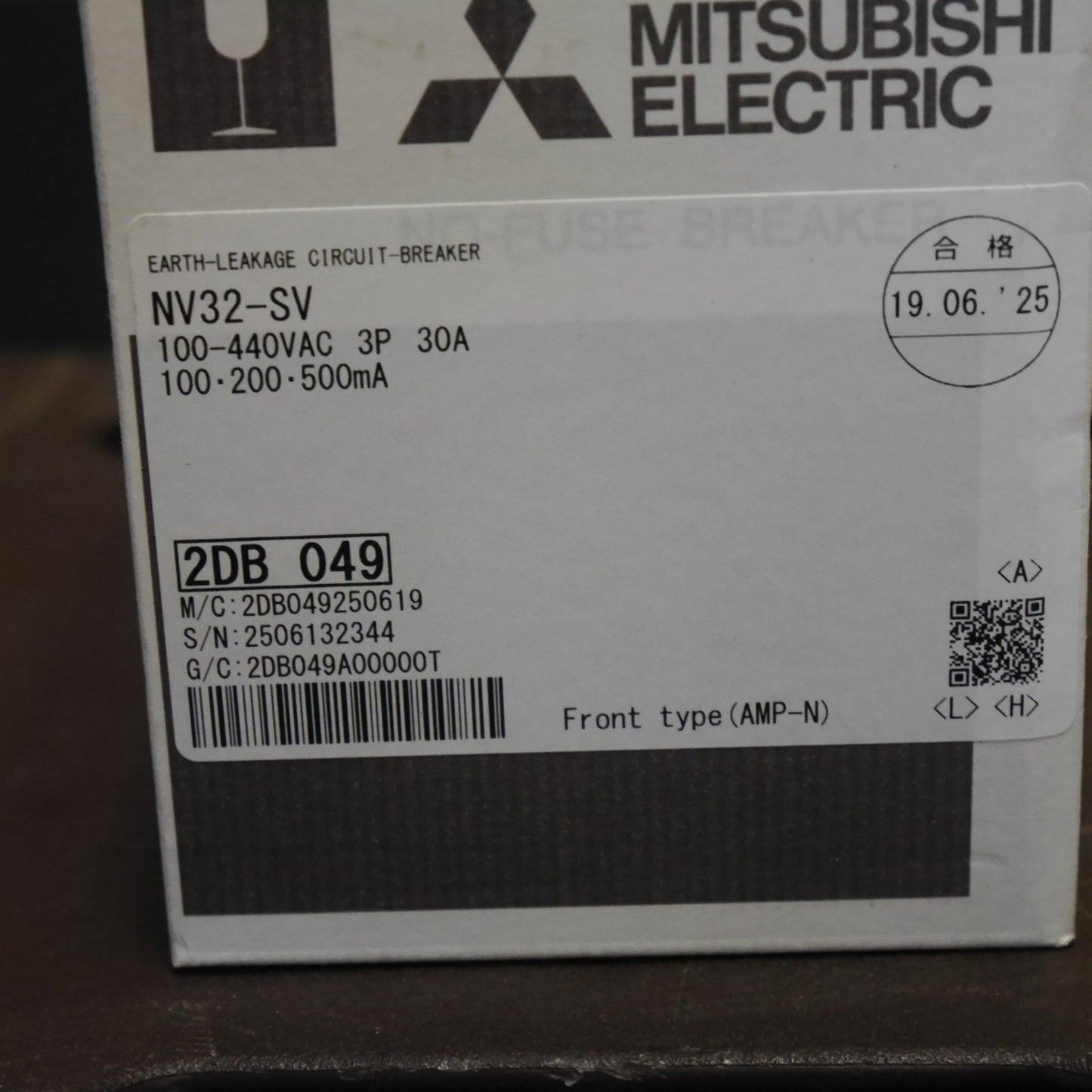 ●複数在庫有●[送料無料] 未使用☆三菱 漏電 遮断器 NV32-SV 100-440VAC 3P 30A 100・200・500mA 配電 ブレーカー 遮断機☆