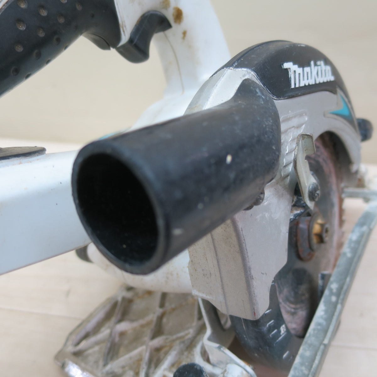☆マキタ 125mm 充電式 マルノコ SS540D 電動 工具 切断機 丸のこ 丸ノコ 丸鋸 コードレス makita 14.4V☆