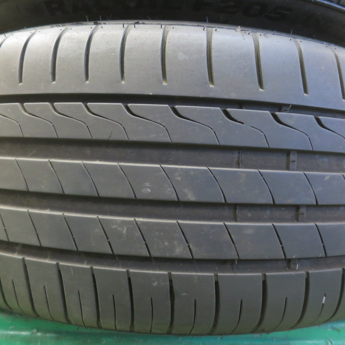 バリ溝！22年！9分★Lowenhart LT8 245/40R20 ミネルバ ラジアル F205 レーベンハート 20インチ PCD114.3/5H★6051002IMノ