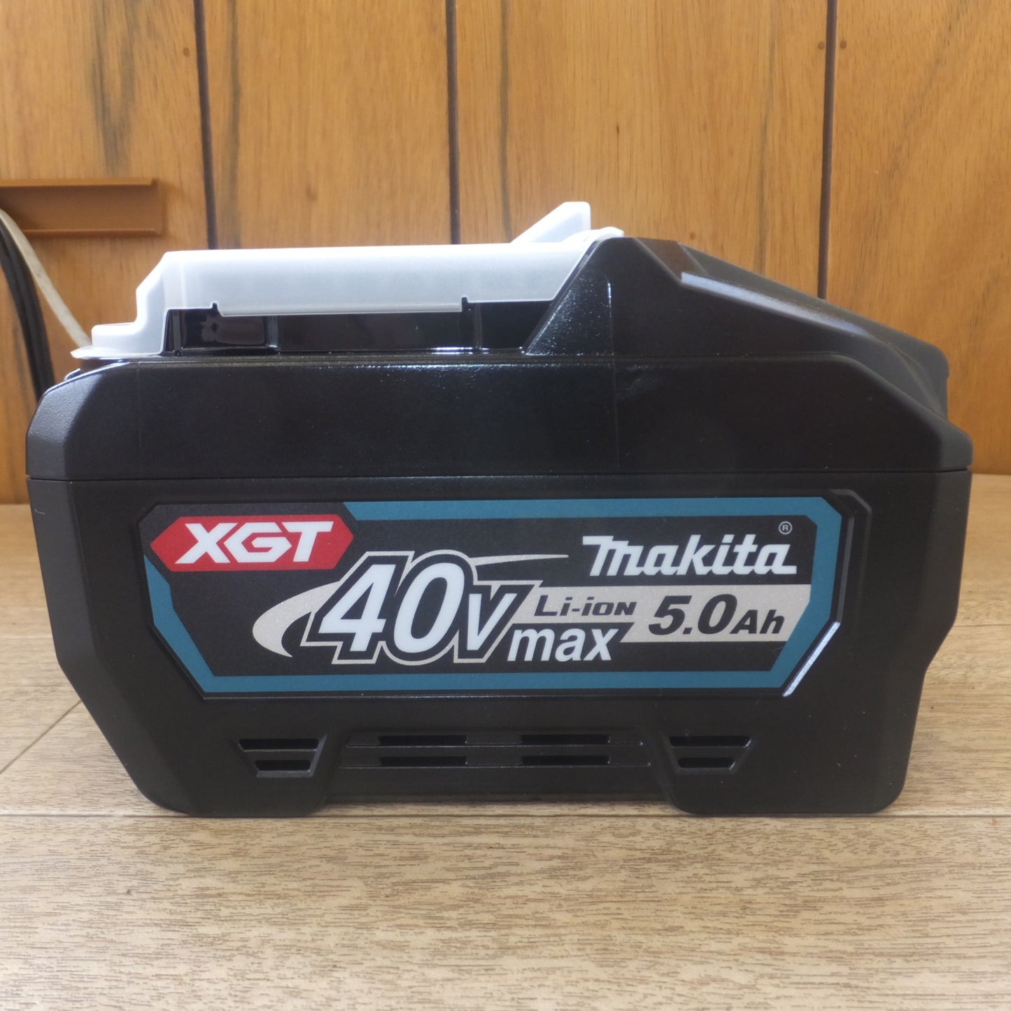 [送料無料] 未使用★マキタ makita Li-ion バッテリ BL4050F XGT A-72372　5.0Ah DC36V DC40V(max) 180Wh 10INR19/66-2 Li-ion20(2)★