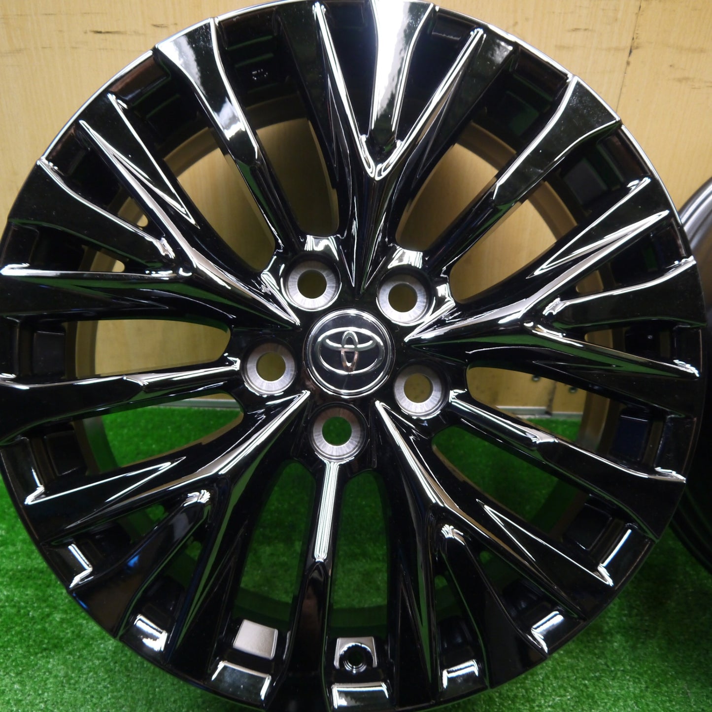 新車外し★トヨタ 40系 ヴェルファイア アルファード Zプレミア 純正 ホイール 19インチ 19×7J PCD120/5H★5102204Hホ