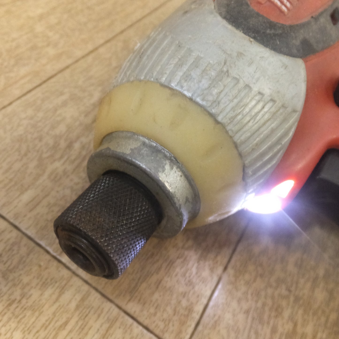 [送料無料] ★マキタ makita 充電式インパクトドライバ TD130D　バッテリ BL1430　セット★