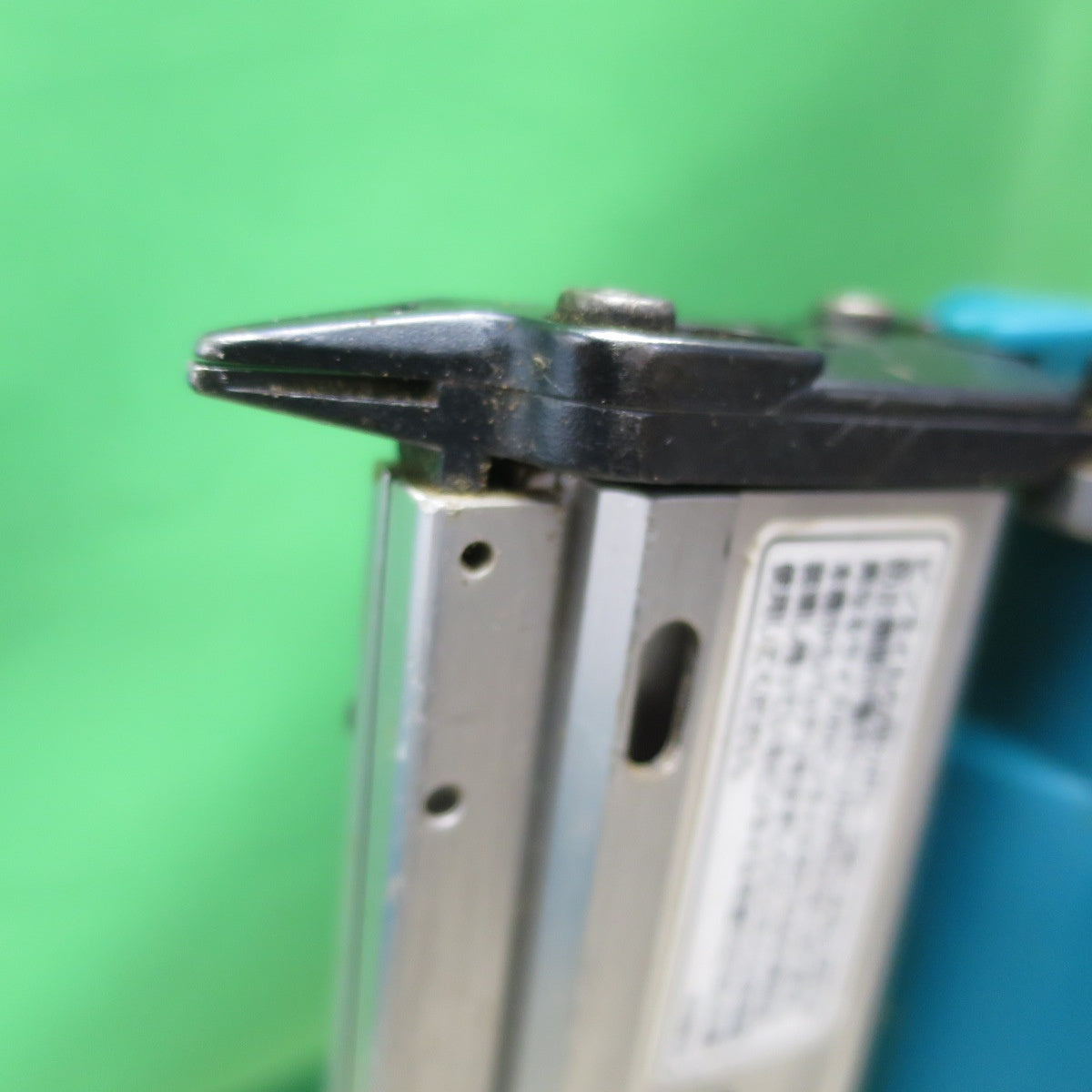 [送料無料] ☆マキタ 14.4V 充電式 ピンタッカ 35mm PT350DZK ケース 充電器 バッテリー 付き 釘打機 釘打ち機 電動 工具☆