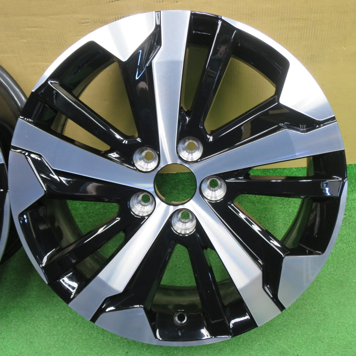 キレイ★プジョー リフター GT 純正 ホイール 17インチ 17×7J PEUGEOT PCD108/5H★6062602NKホ