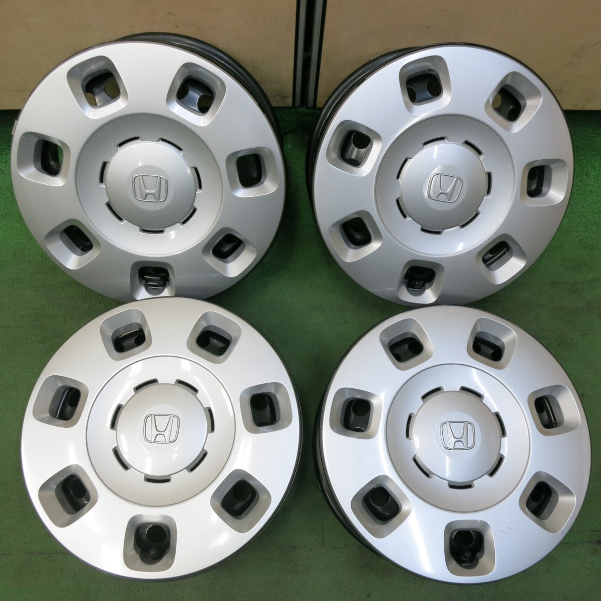 新車外し★ホンダ フリード 純正 スチール ホイール 15インチ 15×6J PCD114.3/5H★5041813SYホ