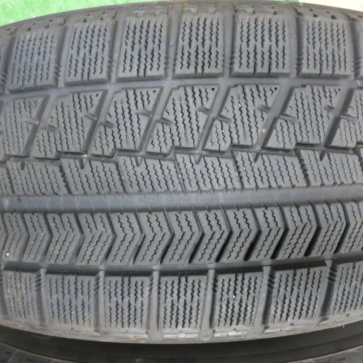 キレイ★BMW 等 AGA welt 225/60R18 スタッドレス ブリヂストン ブリザック RFT 18インチ ヴェルト PCD112/5H★4112602TNス