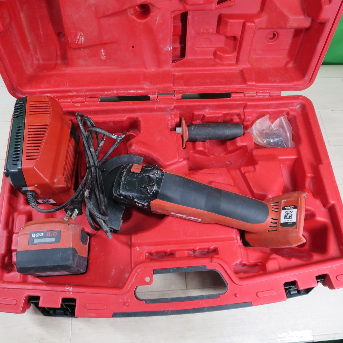 [送料無料] ☆HILTI ヒルティ 充電式 アングルグラインダ AG125-A22 電動 工具 切断 研削 研摩 研磨 機 コードレス☆
