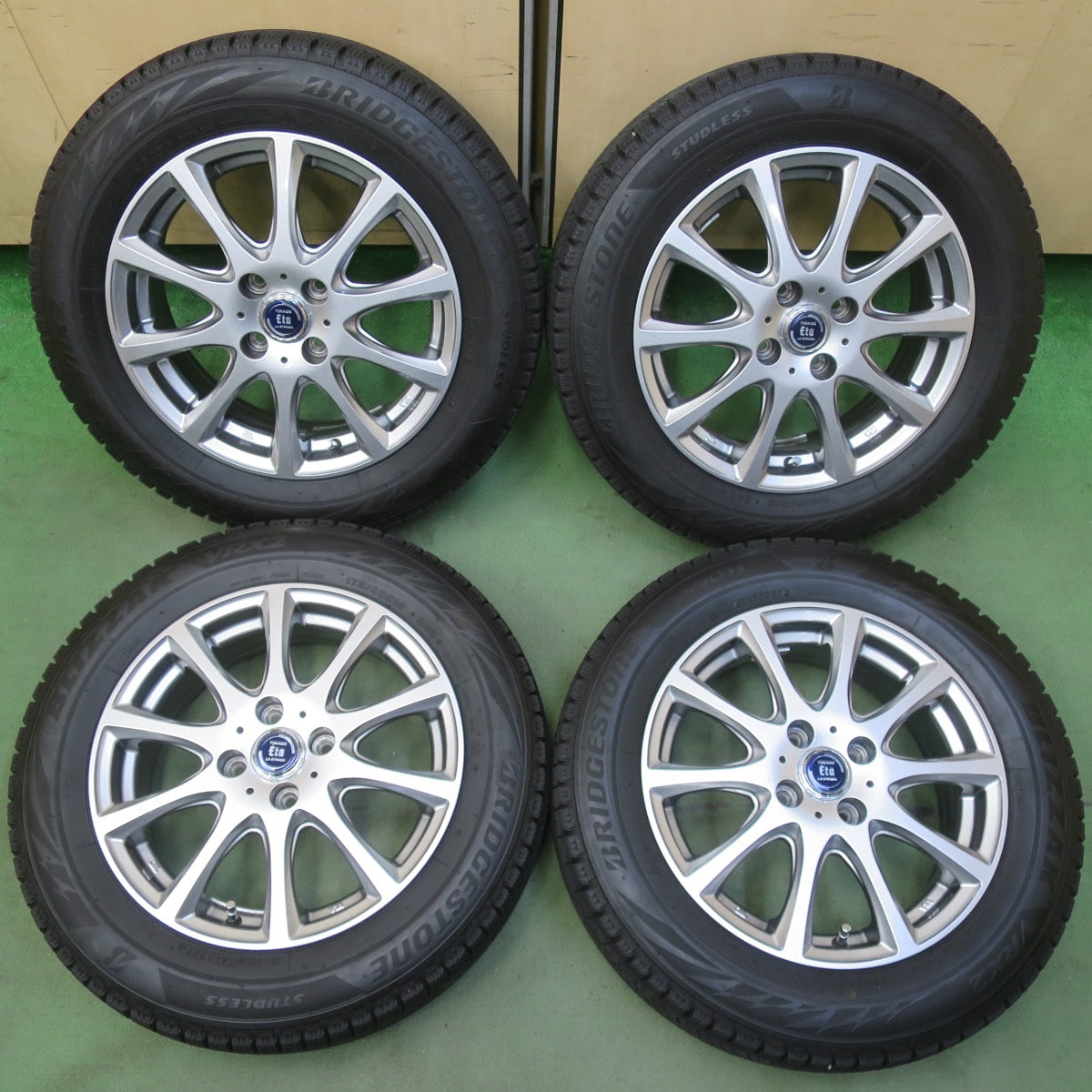 バリ溝！キレイ！8.5分◎スタッドレス 175/65R15 ブリヂストン ブリザック VRX2 TIRADO Eta LA STRADA ティラード ラストラーダ 15インチ PCD100/4H◎6100810イス