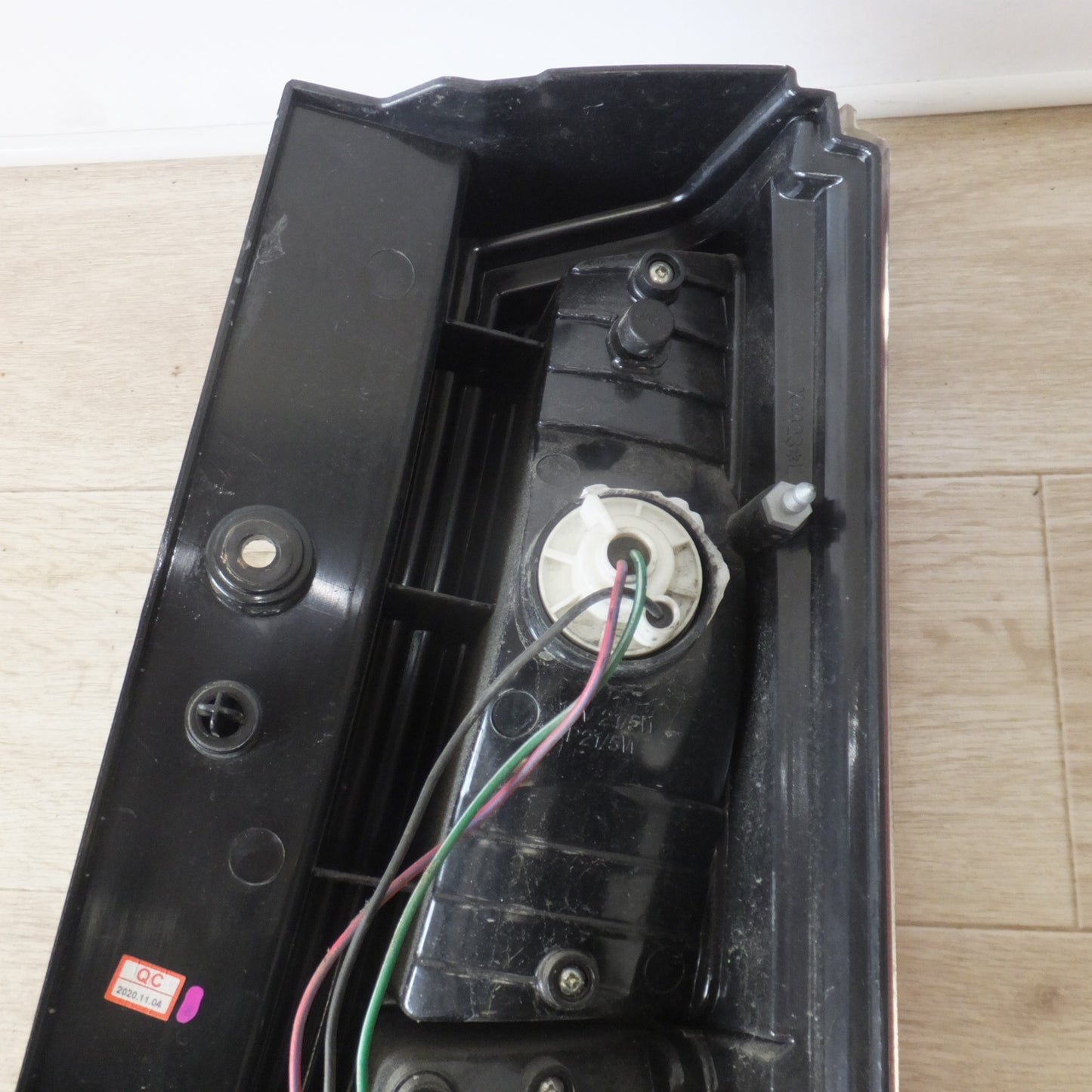 [送料無料] ★JUNYAN スズキ SUZUKI ワゴンR MH23S テールライト LT-HU588 左★