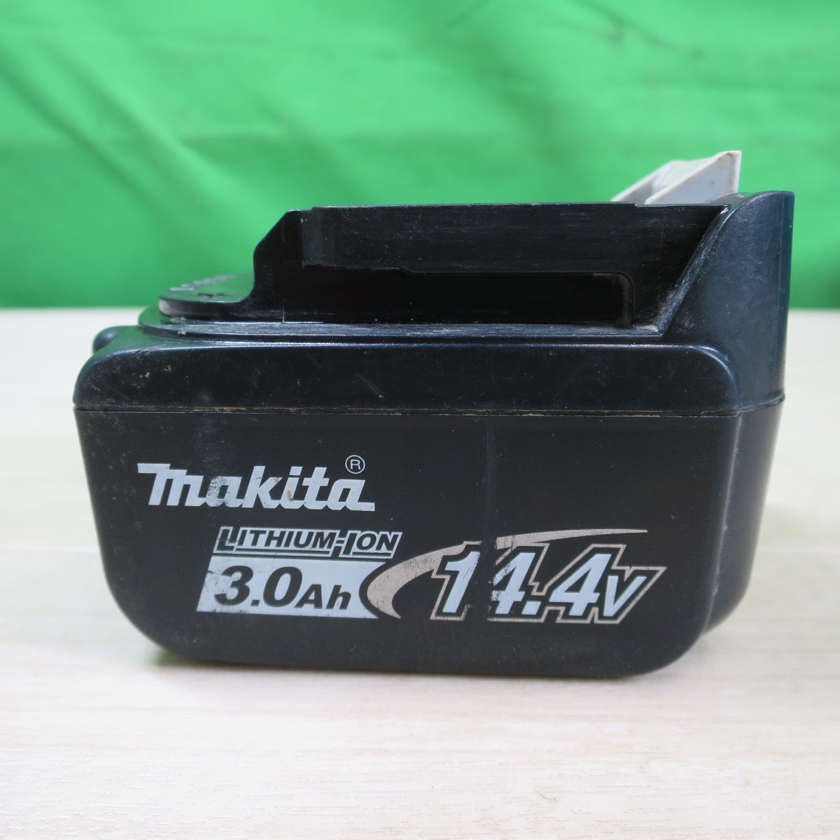 [送料無料] バッテリー2個付☆マキタ 純正 バッテリー BL1430B 急速 充電器 DC18RF 14.4V 3.0Ah 44Wh makita ケース付き 電動 工具 に☆