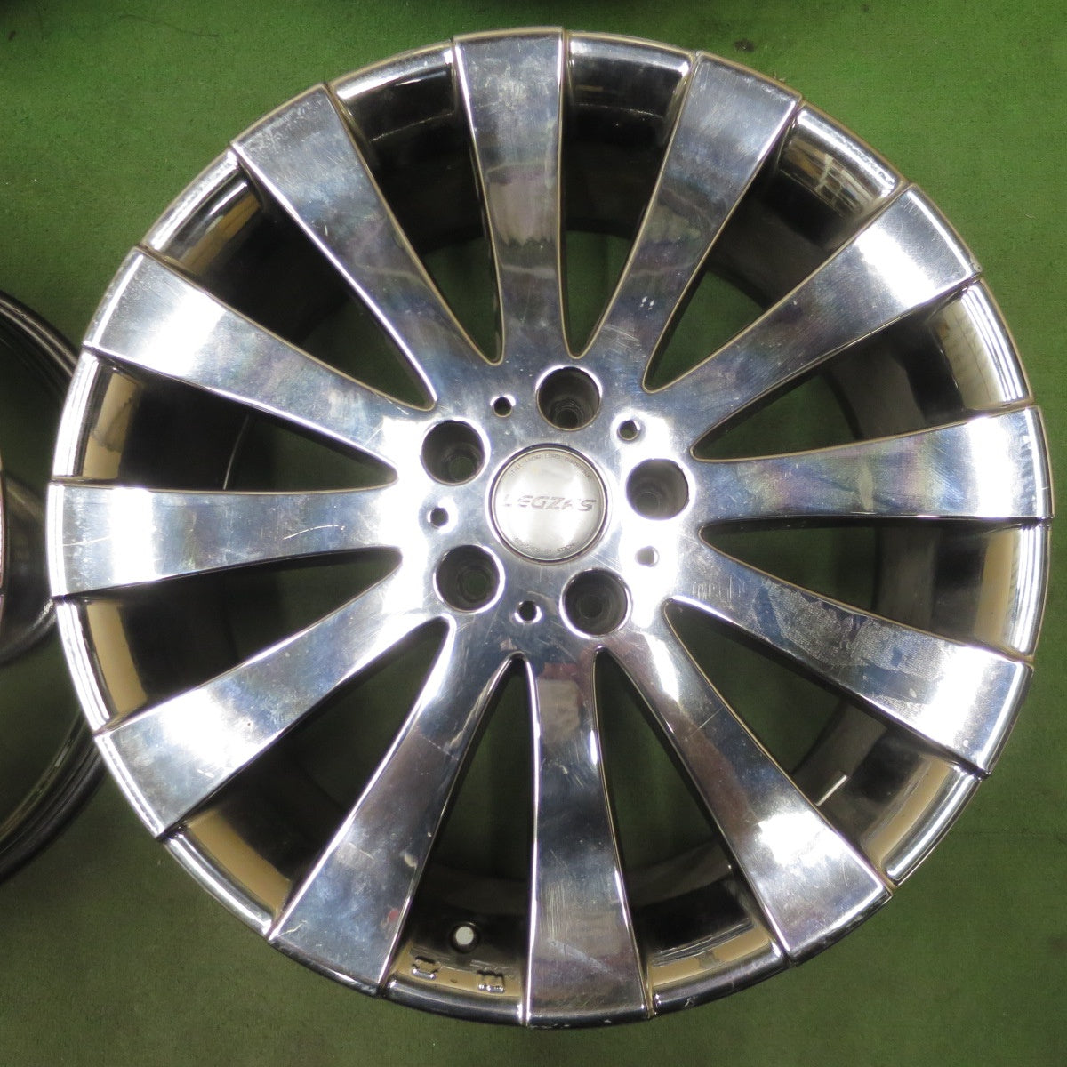 4本価格◎LEGZAS STICH シュティッヒ レグザス 19インチ ホイール 19×8JJ PCD114.3/5H◎6090401NGホ
