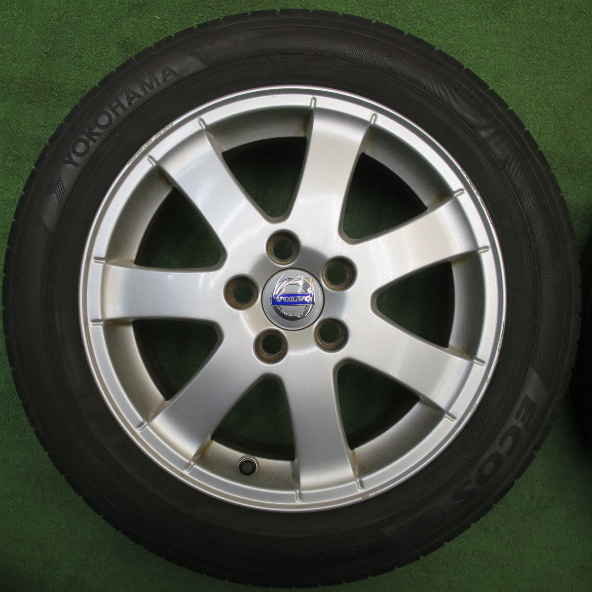 4本価格★ボルボ V50 S40 純正 205/55R16 ヨコハマ エコス ES31 16インチ PCD108/5H★6021102NJノ