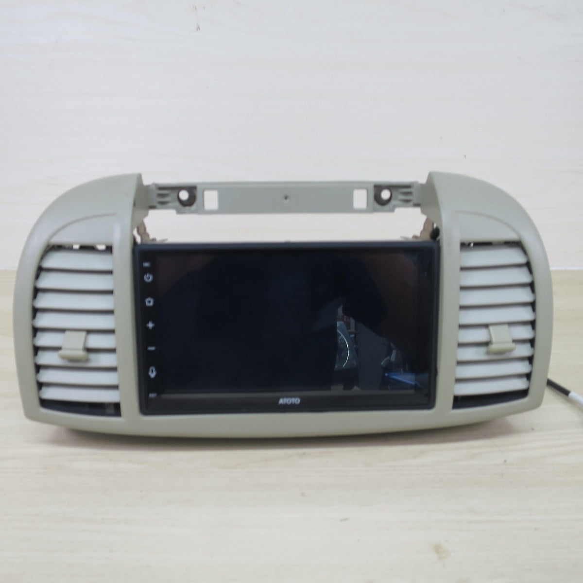 ♪ATOTO F7 7インチ タッチパネル オーディオ 一体型 ナビ F7G2B7WE カー ナビ ジャンク品♪ [送料無料]