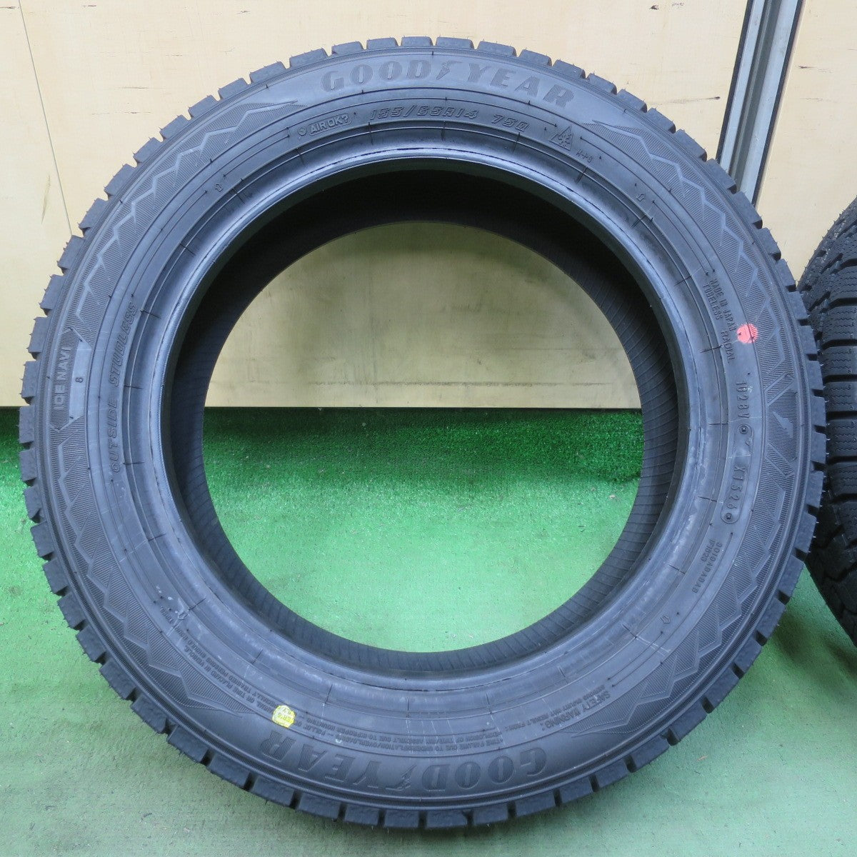 未使用！26年★スタッドレス 155/65R14 グッドイヤー アイスナビ8 タイヤ 14インチ ワゴンR スペーシア ムーヴ タント N-BOX N-ONE デイズ 等★6050601イスタ