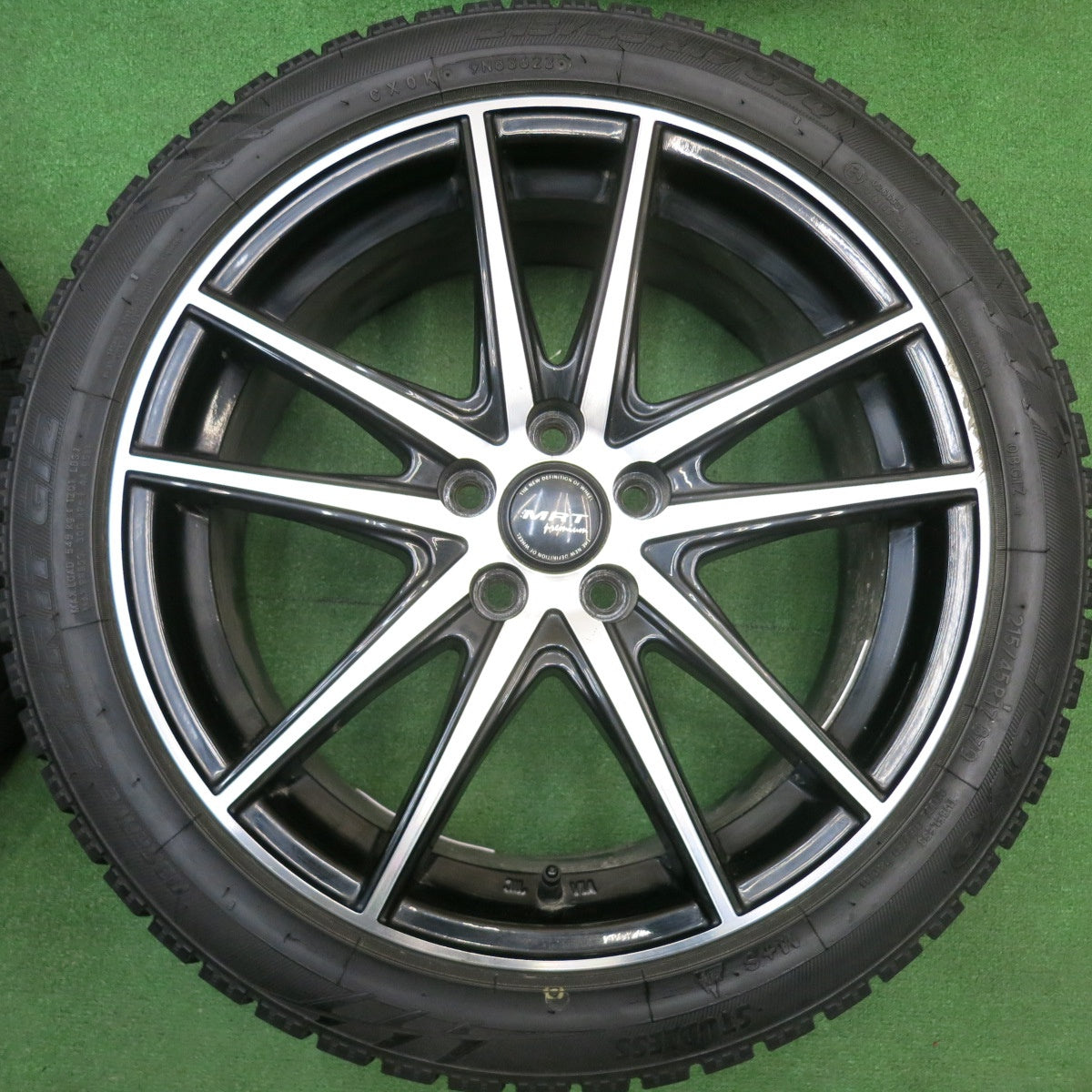 バリ溝！23年！9分★プリウス 86 BRZ 等 215/45R17 スタッドレス トーヨー オブザーブ ガリット GIZ MRT Premium モリタ 17インチ PCD100/5H★5122005HAス
