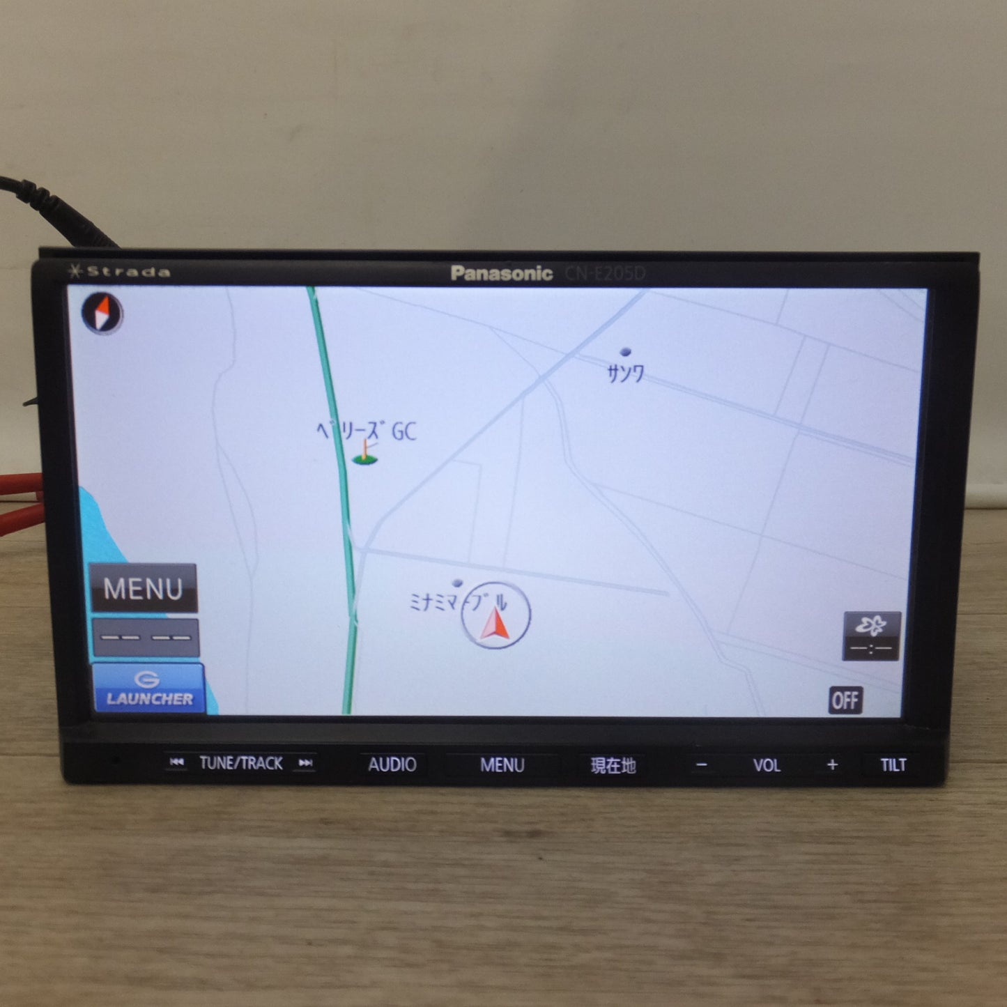 [送料無料] ★パナソニック Panasonic SSDカーナビステーション Strada CN-E205D(4)★